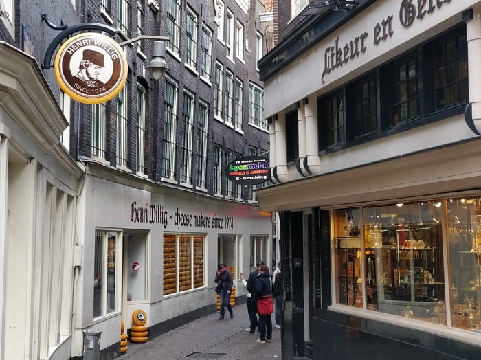 We ended our mini-cruise to Amsterdam with a look around the shops